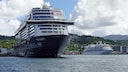Kreuzfahrtschiff „Mein Schiff 2“ vor St. Lucia