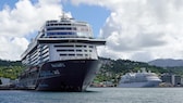 Kreuzfahrtschiff „Mein Schiff 2“ vor St. Lucia