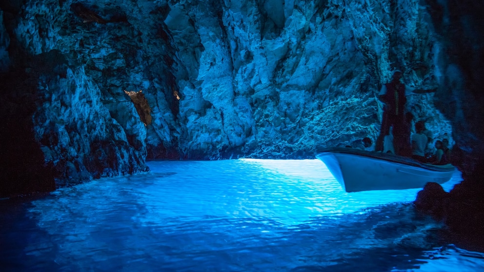 Blaue Grotte von Biševo