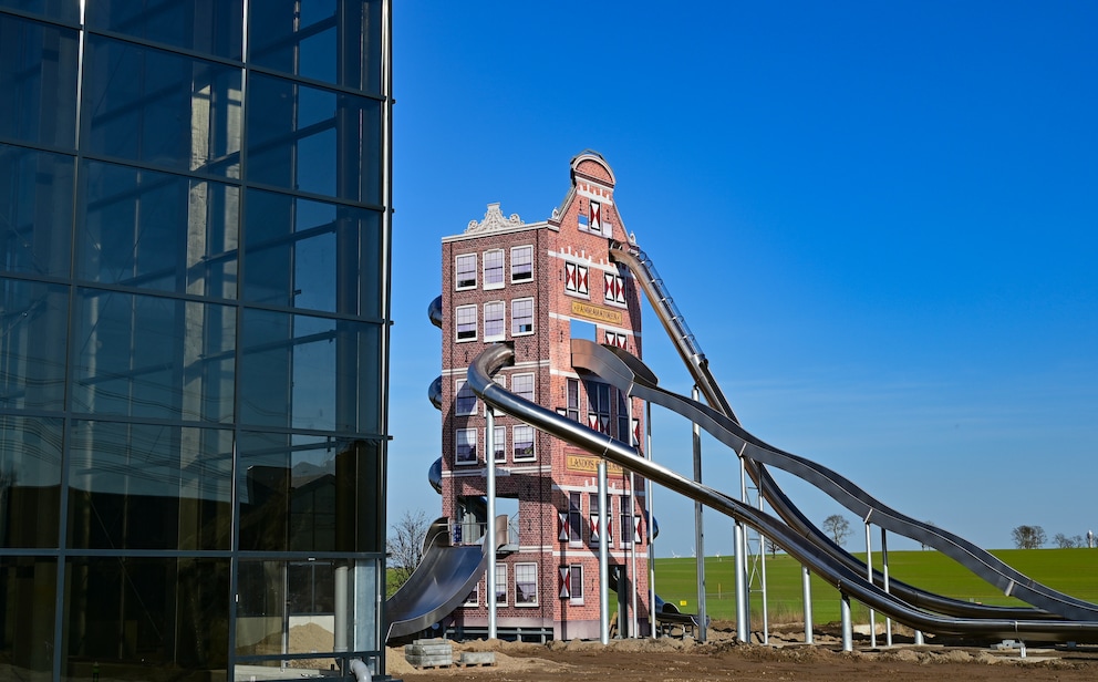 HollandPark wird Deutschlands neuester Freizeitpark! TRAVELBOOK