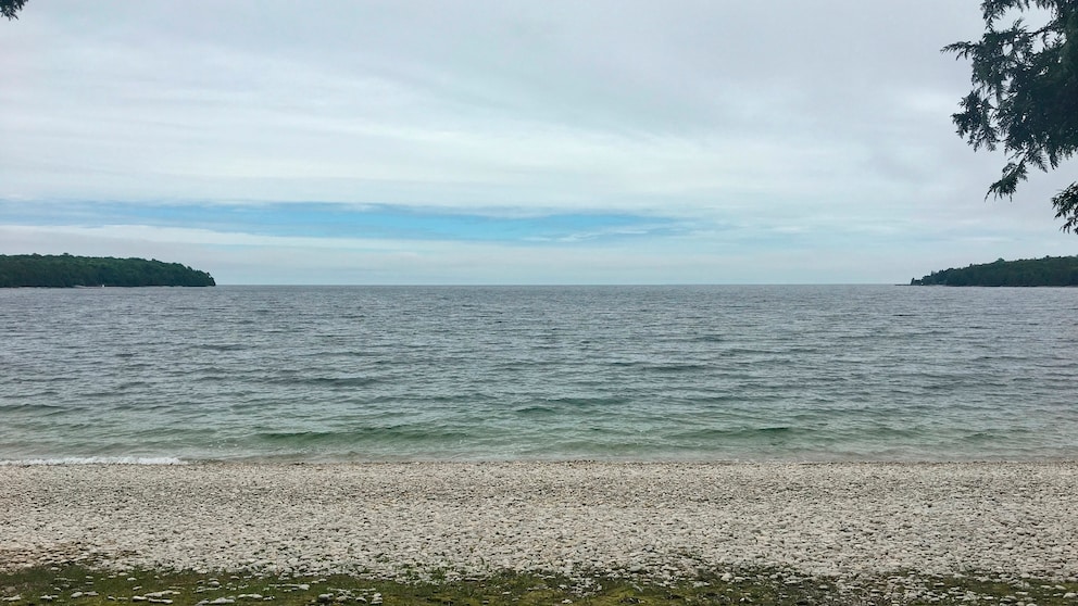 Schoolhouse Beach