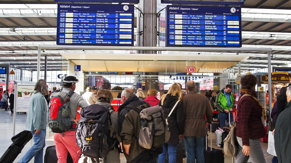 Bei Verspätungen übernimmt die Bahn die Taxi-Kosten für die Weiterfahrt nur in bestimmten Fällen