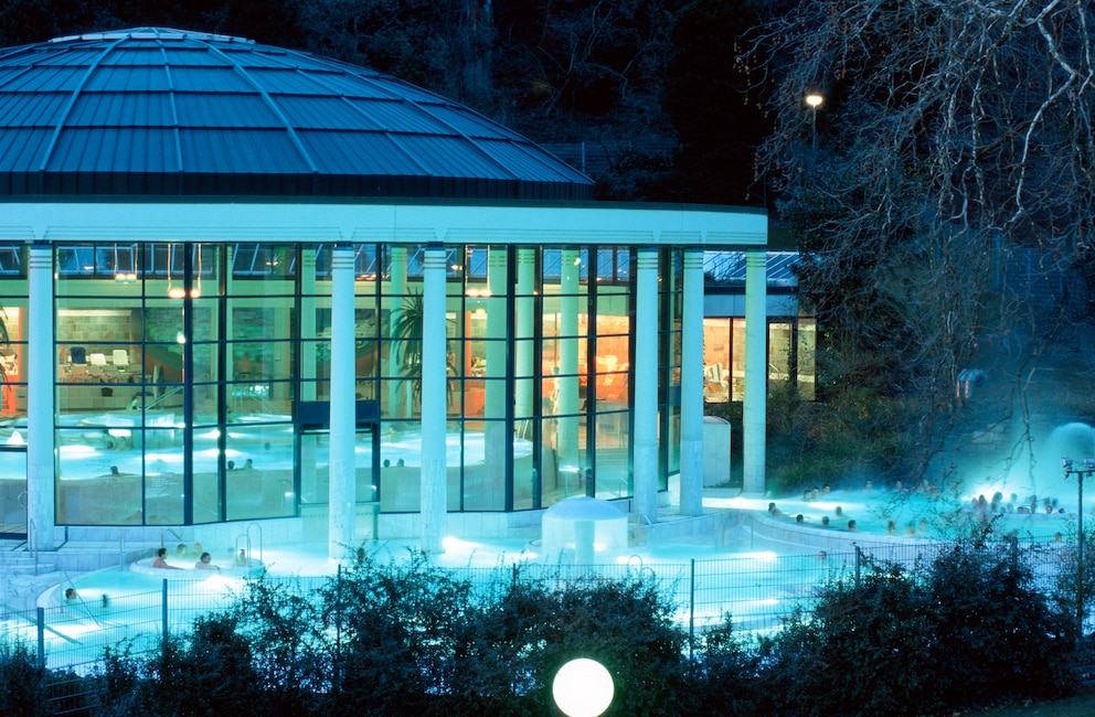 Caracalla Therme bei Nacht, Baden-Baden