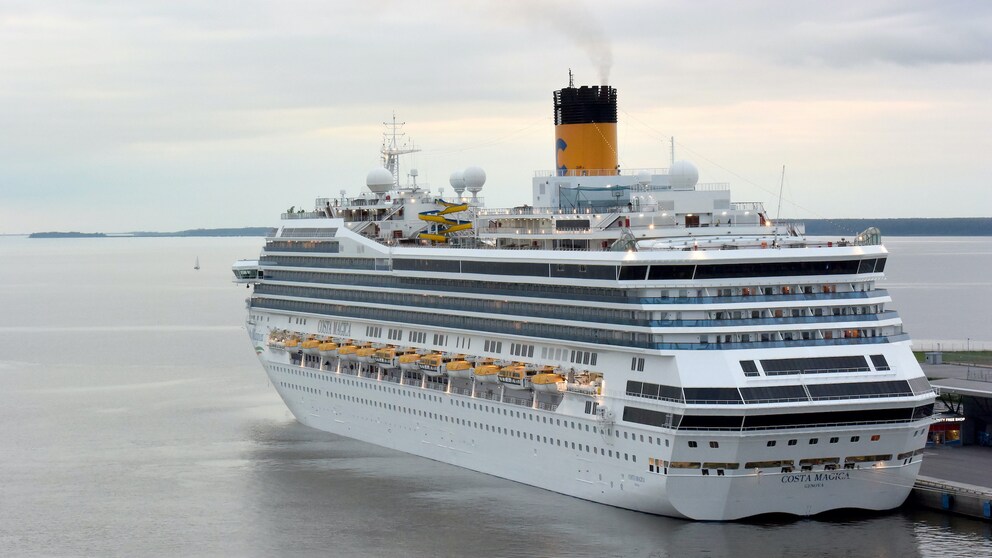 Das Kreuzfahrtschiff Costa Magica