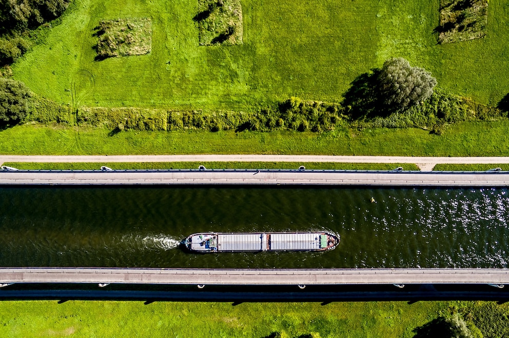 Trogbrücke Magdeburg