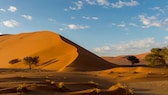 Die Dünen des Sossusvlei sind eine der bemerkenswertesten Sehenwürdigkeiten in Namibia