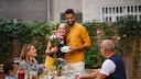 Familie beim Essen am Muttertag - Muttertag in anderen Ländern