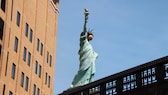 In Sichtweite des Originals hat New York nun eine zweite Freiheitsstatue, auf der High Line in Manhattan