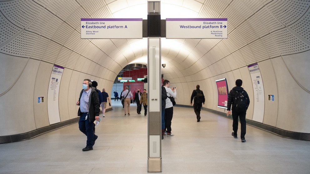 Elizabeth Line London