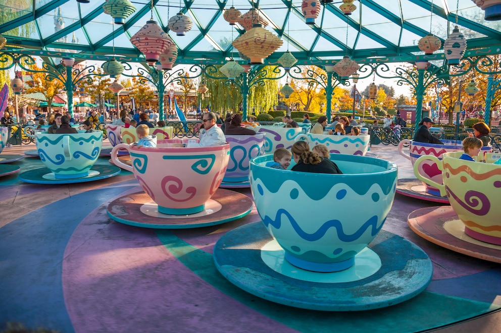 Mad Hatter's Teacups im Disneyland Paris