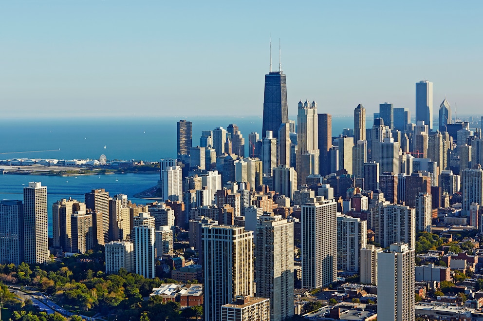 Chicago lake michigan