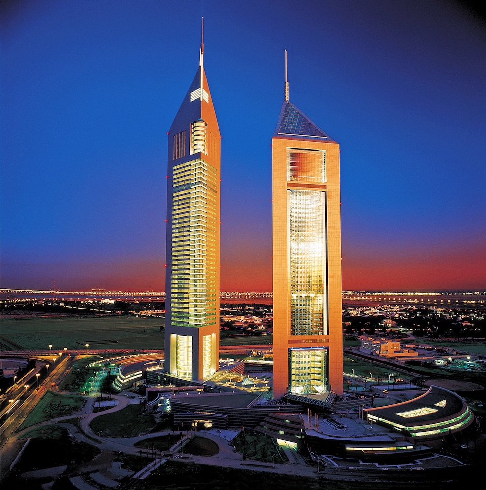 Jumeirah Emirates Towers, Dubai