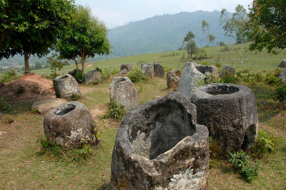 Ebene der Tonkrüge, Laos