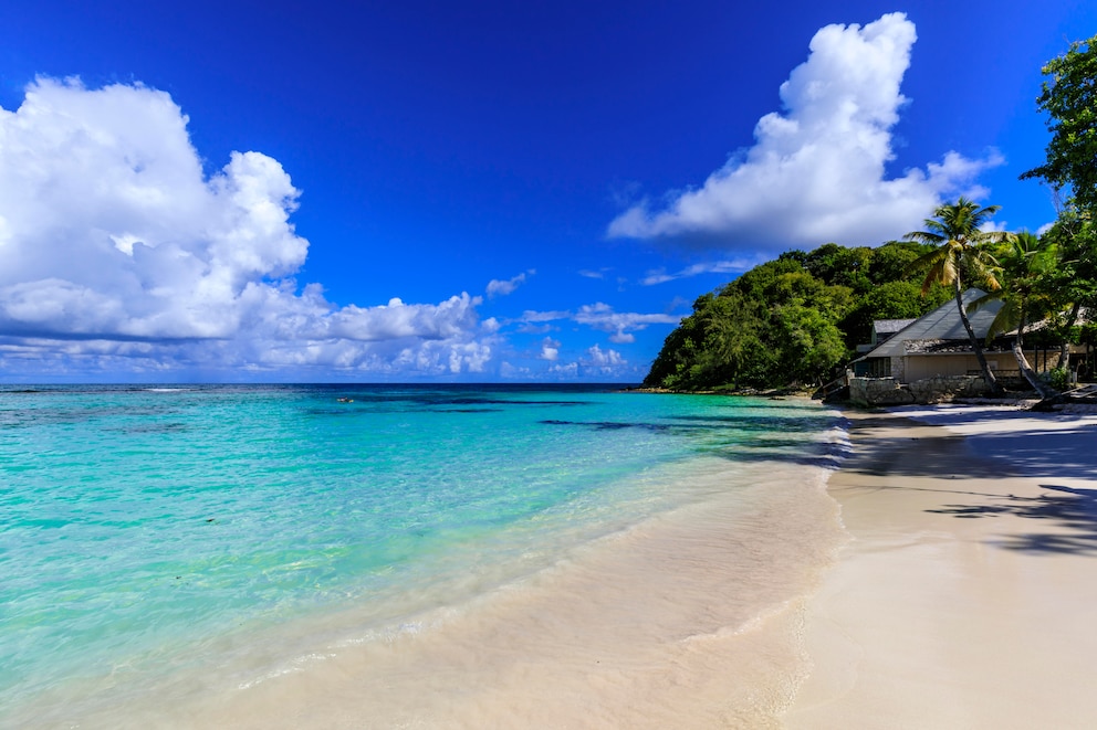 Long Bay Beach in Antigua