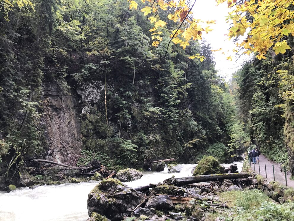 Die Strecke zur und durch die Höllentalklamm ist die beliebteste Wanderroute in Deutschland