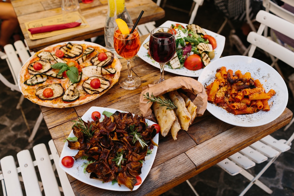 Pizza und Pasta im italienischen Restaurant