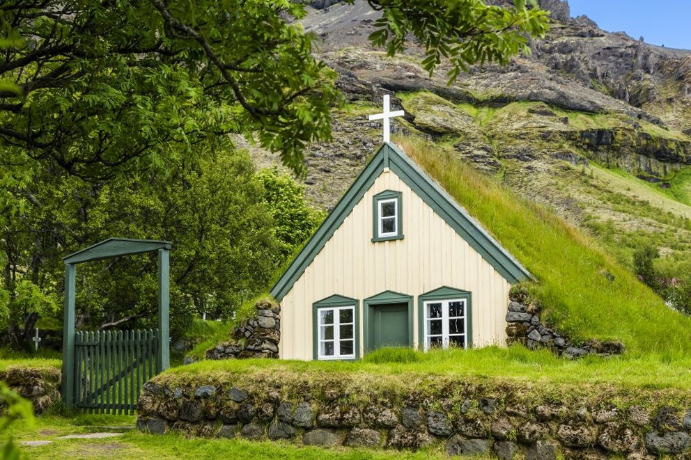 Hofskirkja