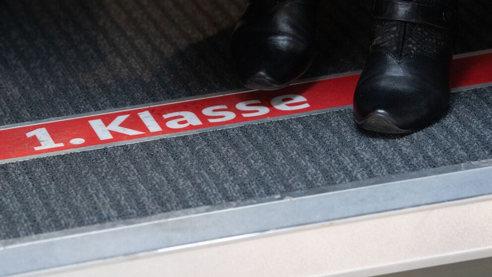 Die Deutsche Bahn hat nicht nur ein Zwei-Klassen-System – auch für VIPs gab es bislang eine Sonderbehandlung
