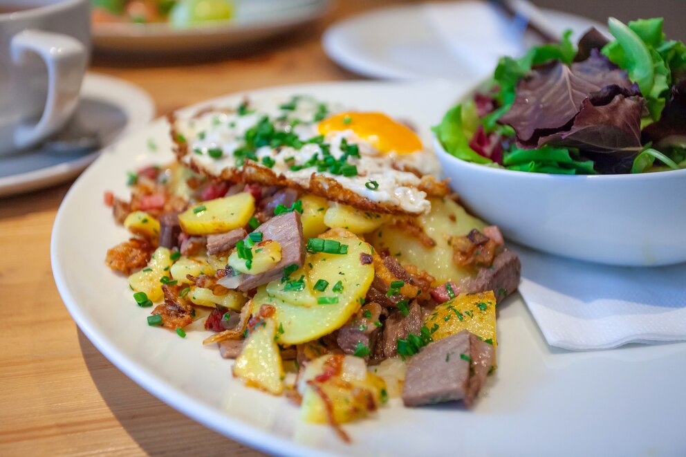 Das traditionelle Gericht Tiroler Gröstl