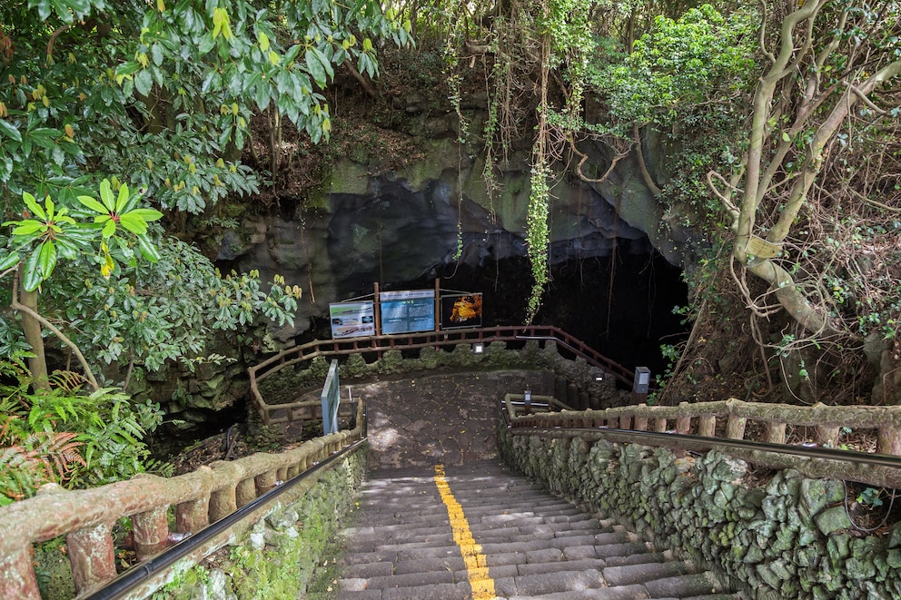 Auf Jeju-do gibt es diverse Höhlen, in denen sich einst die Bevölkerung versteckte