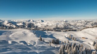 Kitzbühel ist als Promi-Mekka bekannt – hier der berühmte Hahnenkamm