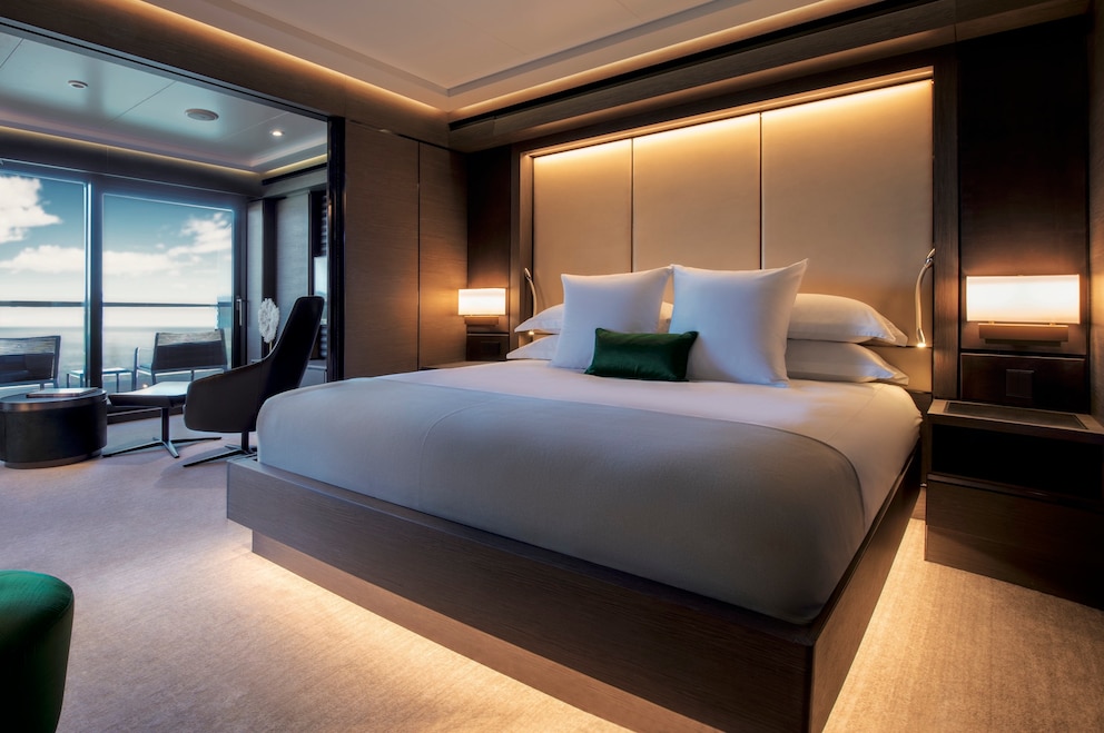 Ritz-Carlton Evrima