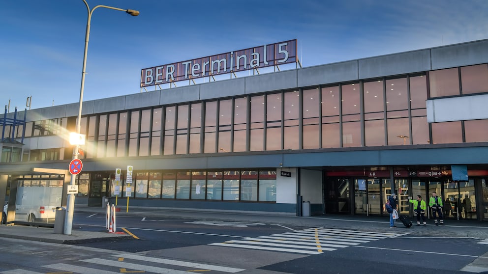 BER Terminal 5, Flughafen, Schönefeld, Brandenburg, Deutschland, Europa