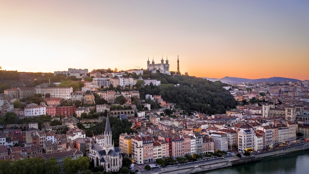 Die Stadt Lyon liegt am Zusammenfluss der Rhône und der Saône