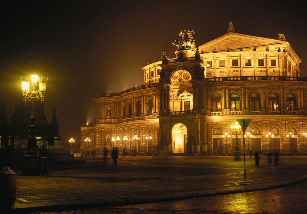 Beeindruckend: Die Semperoper in Dresden