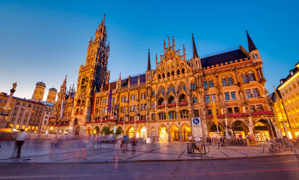 witzige Bewertungen Sehenswürdigkeiten Marienplatz / Marienkirche München