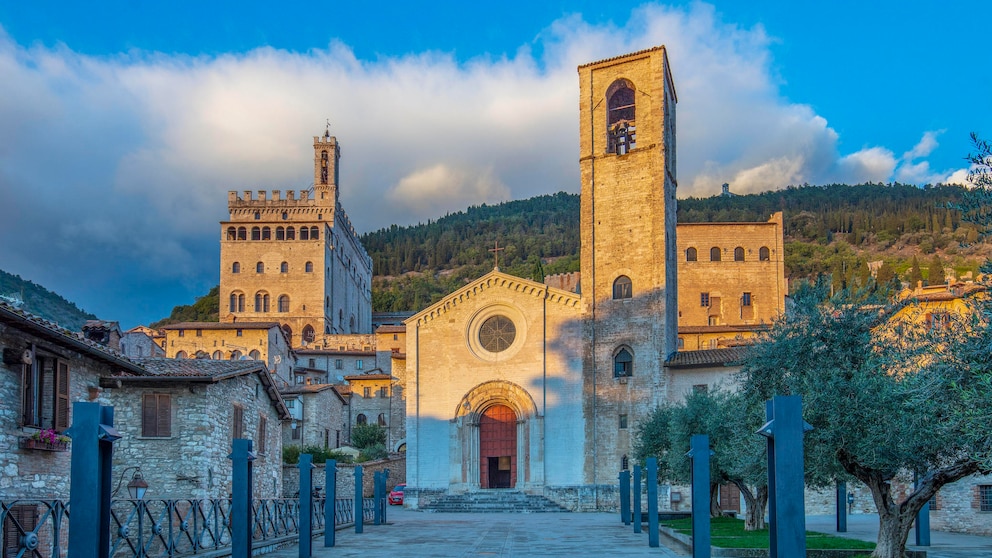 Gubbio, größter Weihnachtsbaum der Welt