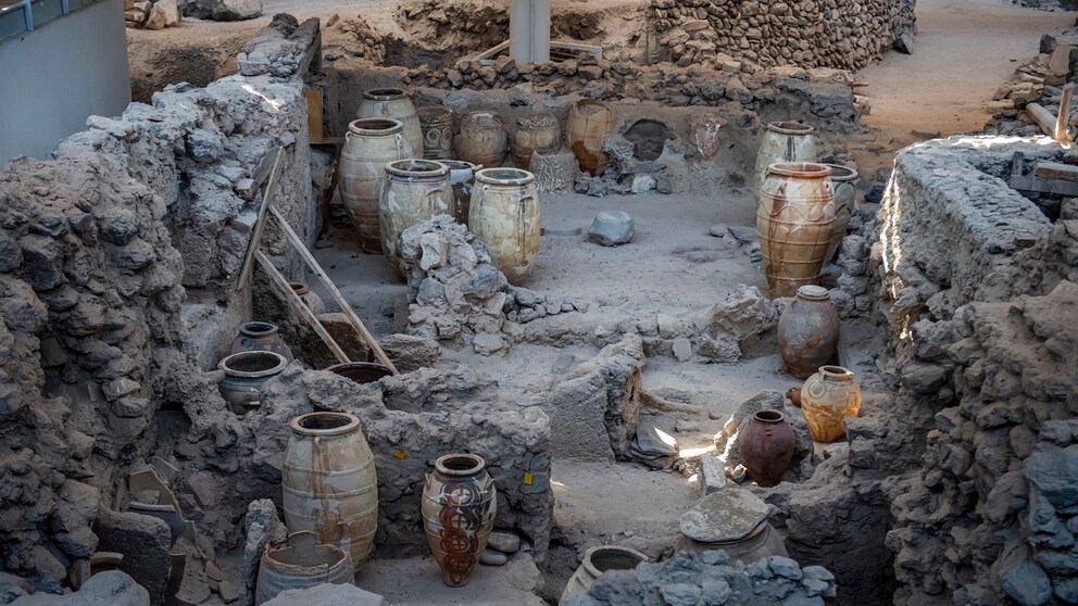 Akrotiri