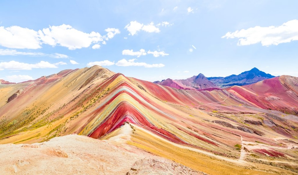 Der Rainbow Mountain ist Perus buntes Naturwunder