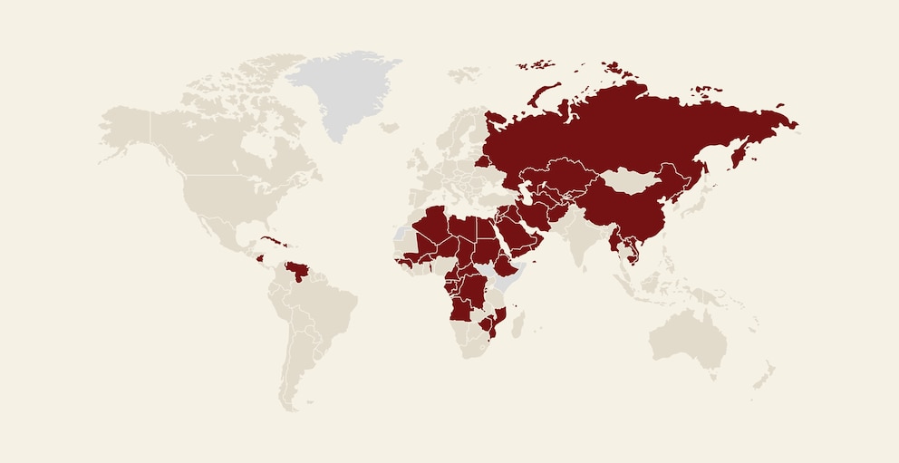 Die eingefärbten Länder sind autoritäre Staaten
