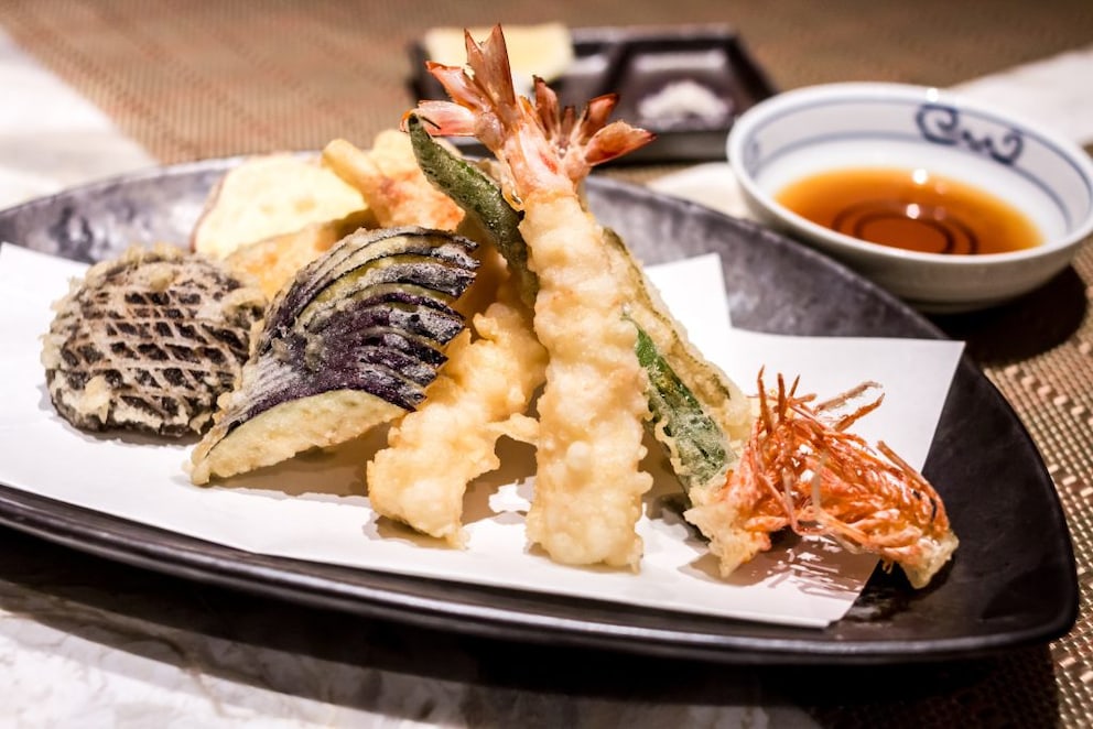 Tempura, food