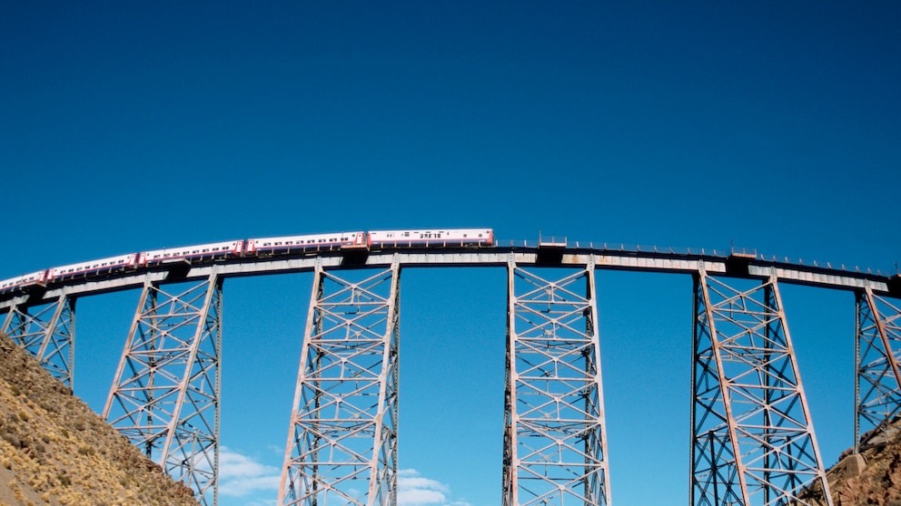 Tren a las Nubes