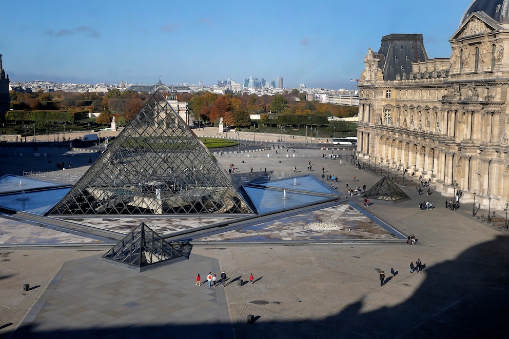 Louvre