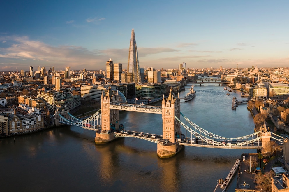 Tower Bridge