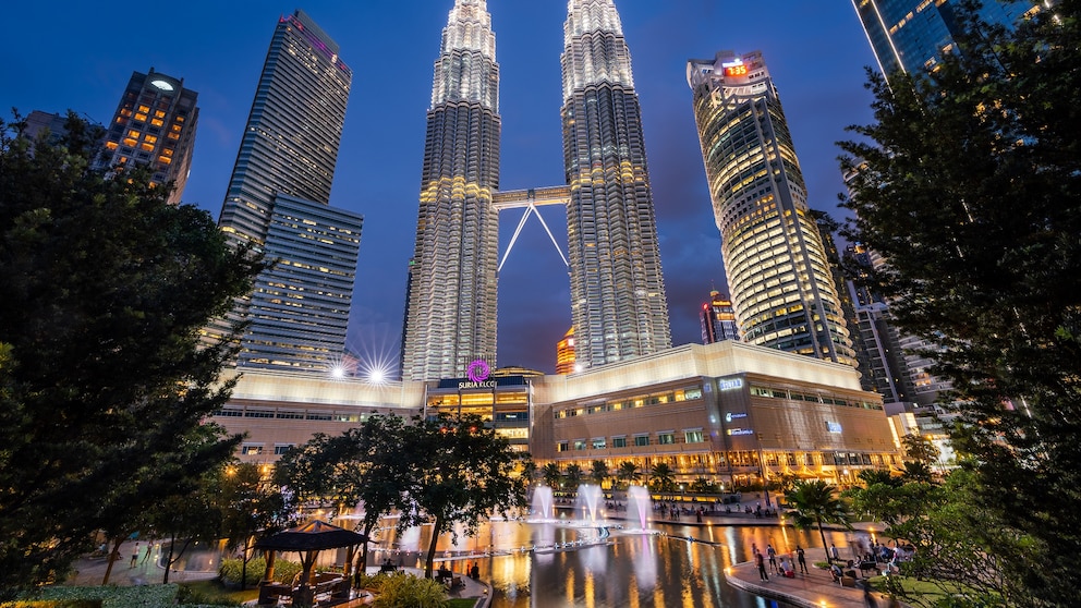 Petronas Twin Towers