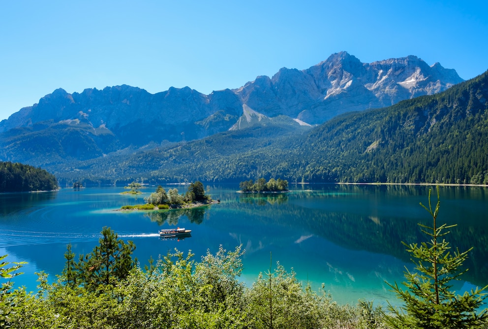 Der Eibsee in Bayern