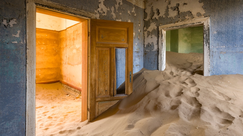 Ein Raum voller Sand in Kolmannskuppe