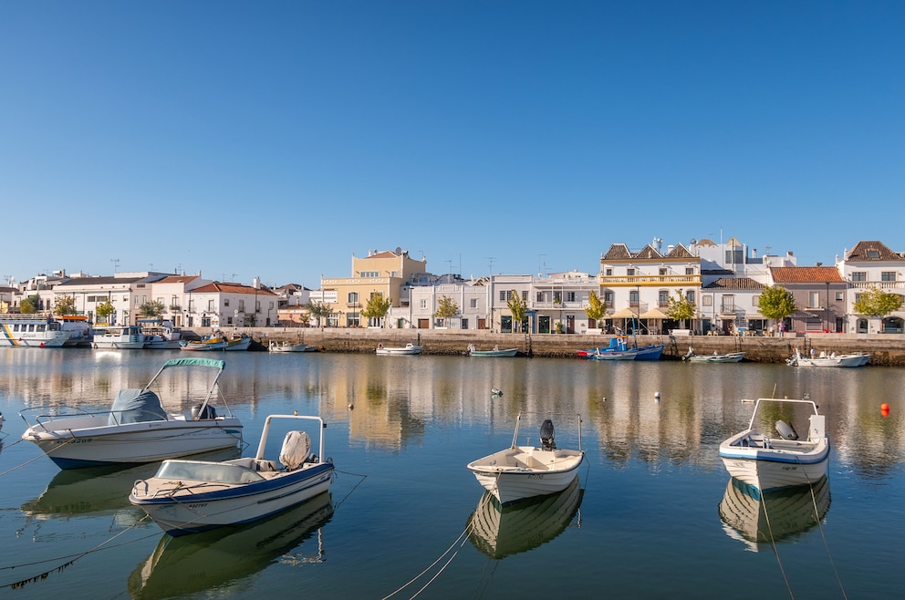 10. Tavira – auch die kleine Küstenstadt an der Algarve lohnt sich