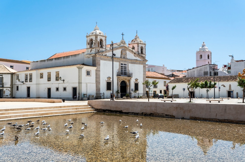 4. Lagos – die kleine Stadt liegt an der Algarve, im Süden Portugals