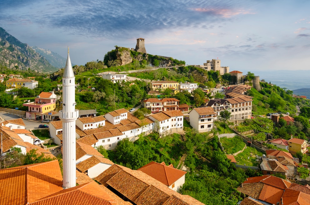 8. Die Gemeinde Kruja mit der gleichnamigen Kleinstadt liegt im Norden Mittelalbaniens