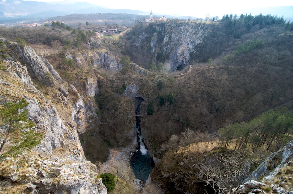10. Regionalpark Škocjanske jame mit den Škocjan-Höhlen – der faszinierende Naturort in der Gemeinde Škocjan liegt im Südwesten Sloweniens