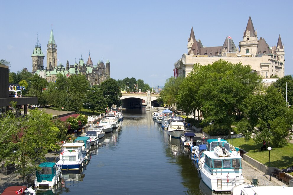 Der pittoreske Rideau Kanal ist sogar UNESCO-Weltkulturerbe.