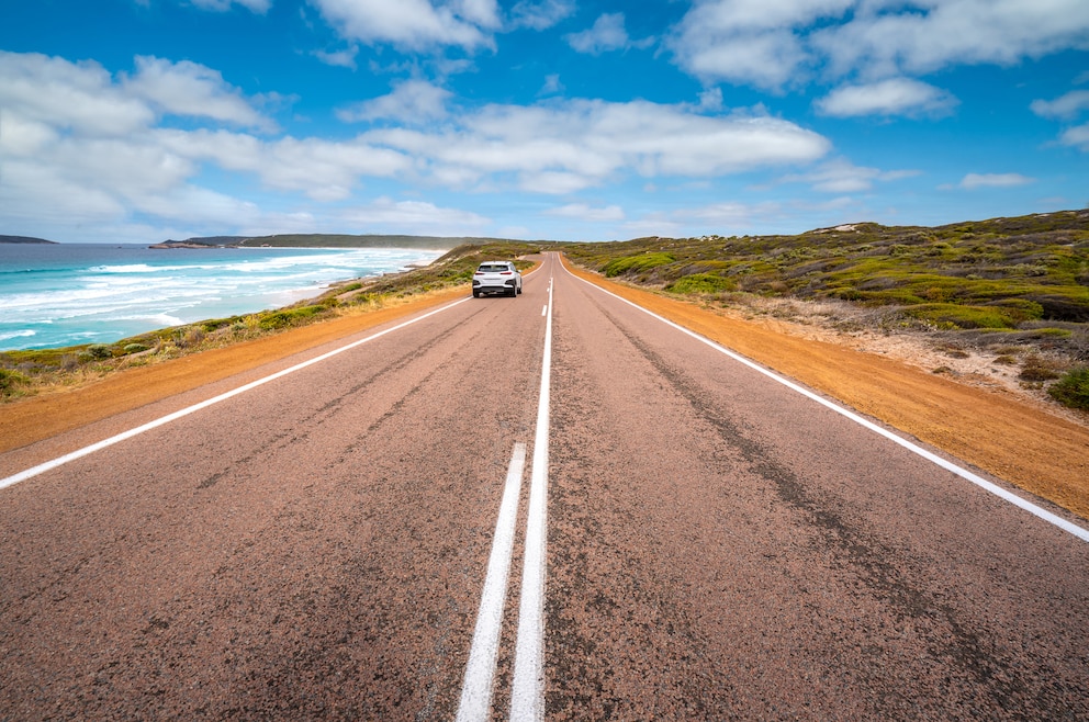 1. Die Great Ocean Road entlang fahren