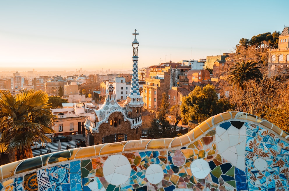 2. Barcelona – die Hauptstadt Kataloniens ist eins der künstlerischen Zentren des Landes, in dem die berühmten Werke von Antoni Gaudí&nbsp; allgegenwärtig sind