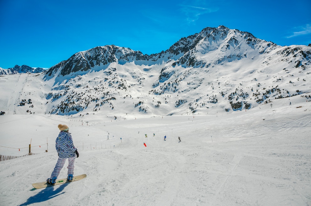 1. Skigebiet Grandvalira – das beliebte Skigebiet ist mit über 200 Pistenkilometern das größte Skigebiet der Pyrenäen