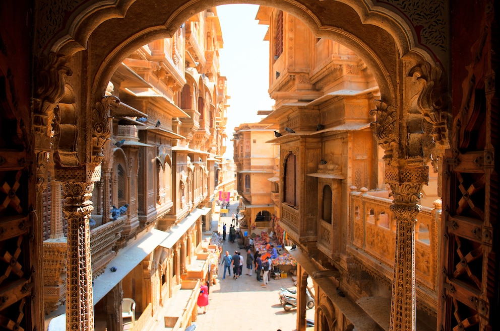 10. Durch die goldene Stadt Jaisalmer im Bundesstaat Rajasthan schlendern
